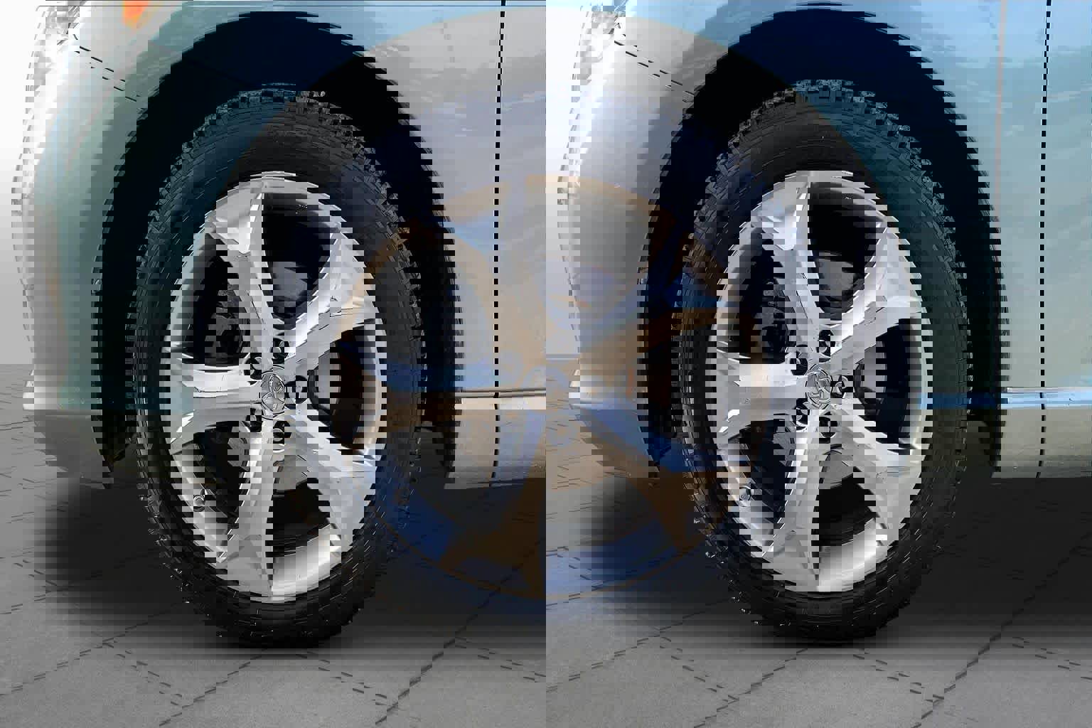 Used 2010 Toyota Venza image 9