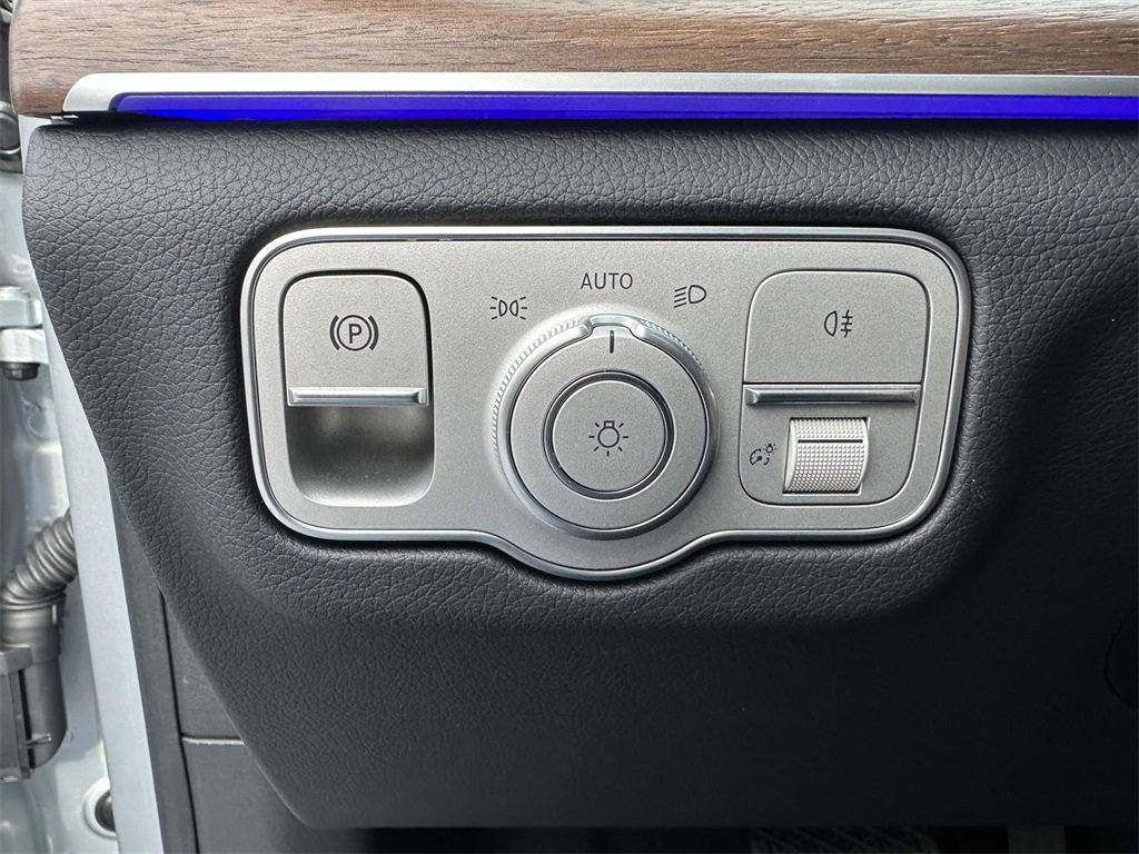 New 2025 Mercedes-Benz GLE 450 4MATIC image 13