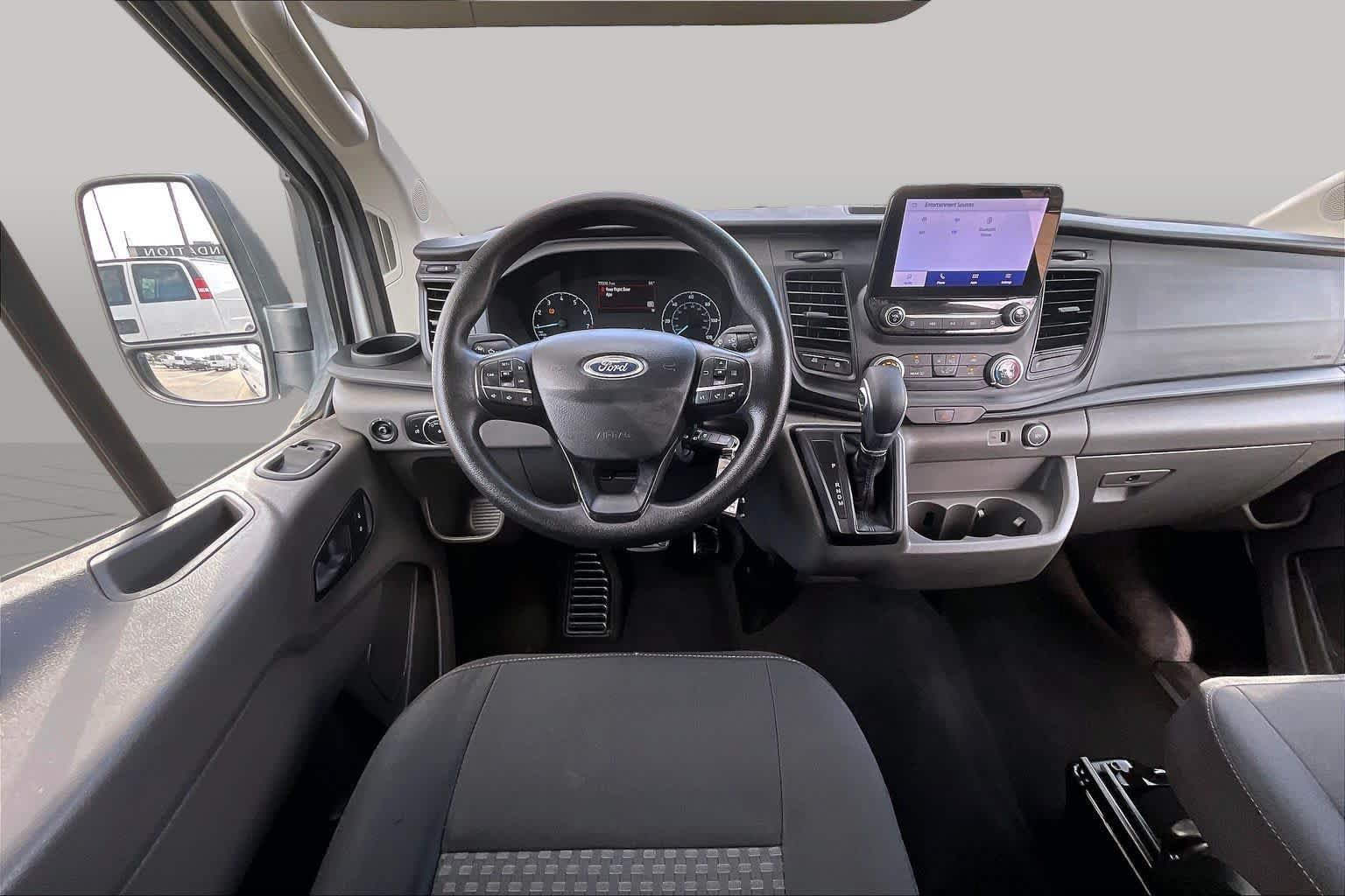 Used 2020 Ford Transit 150 XL RWD image 6