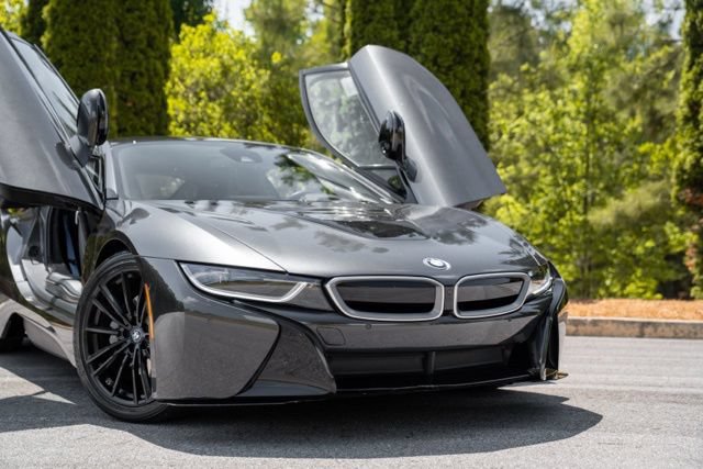 Used 2020 BMW i8 Coupe AWD/4WD image 6