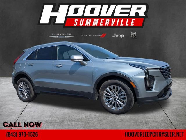 Used 2025 Cadillac XT4 Premium Luxury image 1