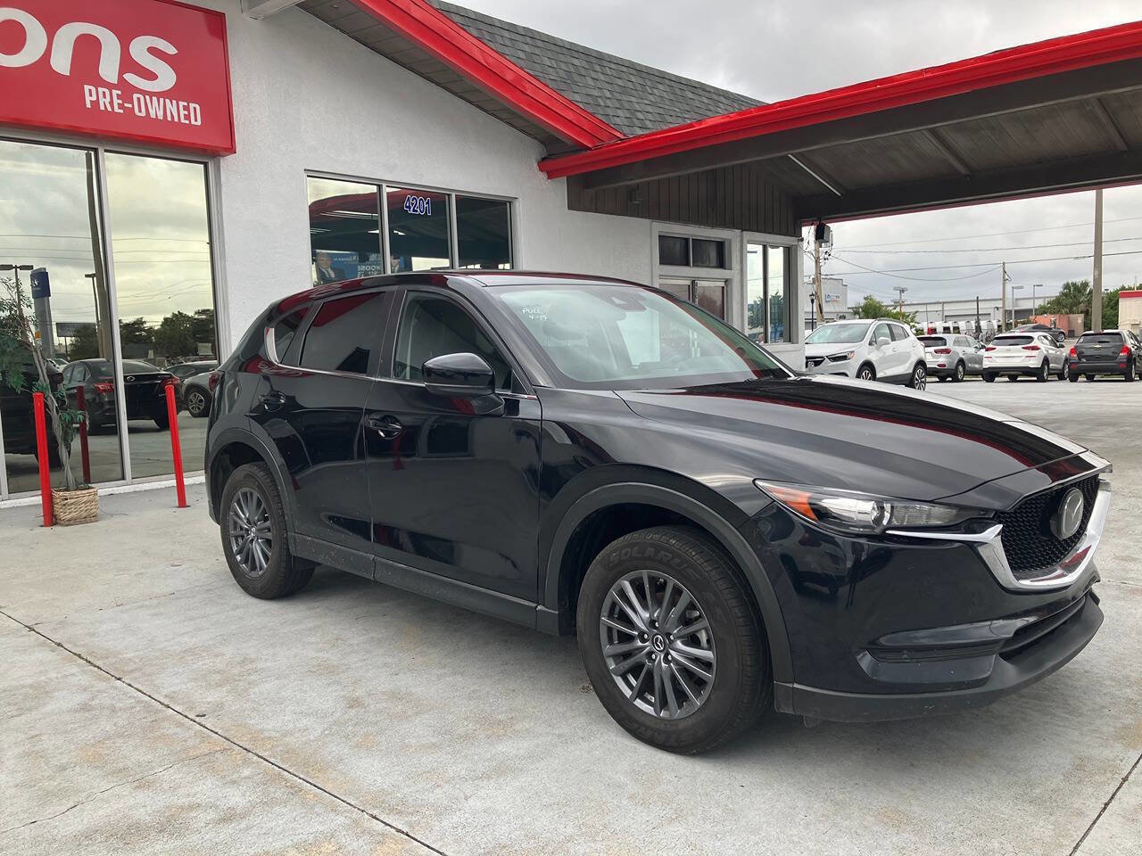 Used 2020 MAZDA CX-5 Touring image 17