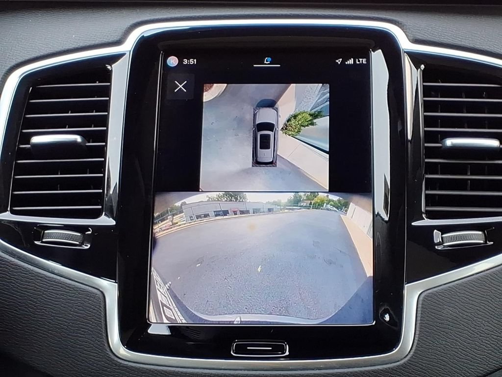 Certified 2024 Volvo XC90 B5 Plus w/ Protection Package Premier AWD/4WD image 18