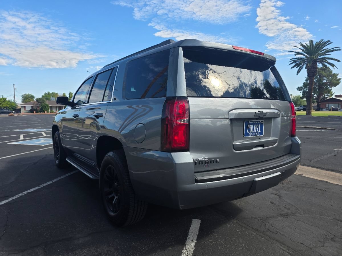 Used 2020 Chevrolet Tahoe LT w/ Luxury Package RWD image 12