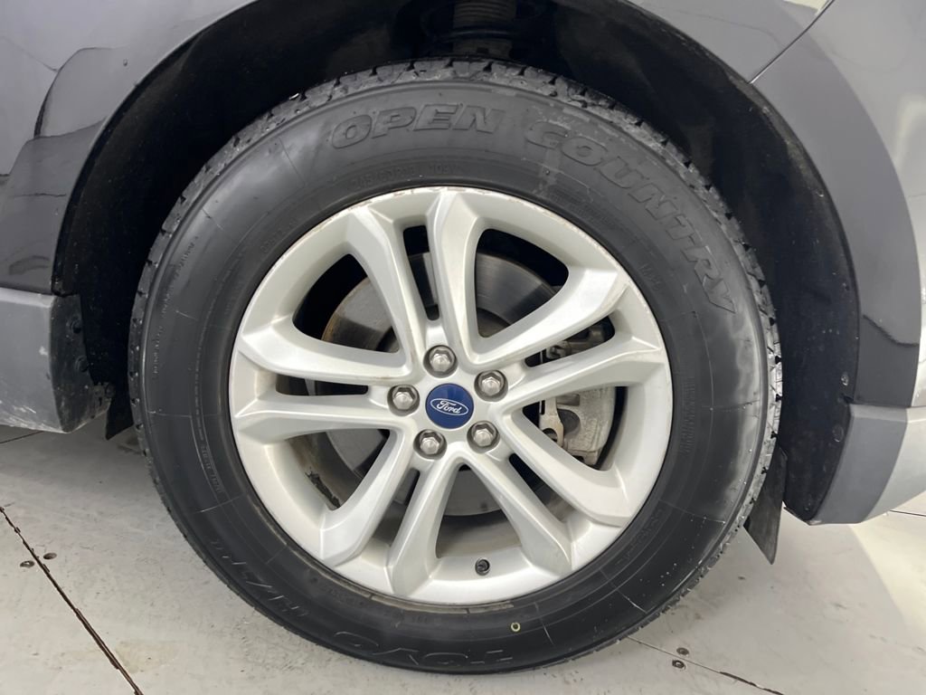 Used 2019 Ford Edge SEL w/ Equipment Group 201A image 17