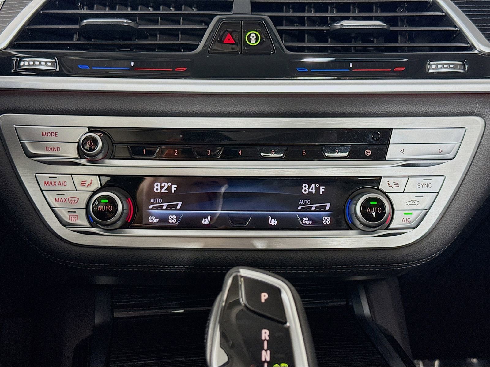 Certified 2022 BMW 740i image 16