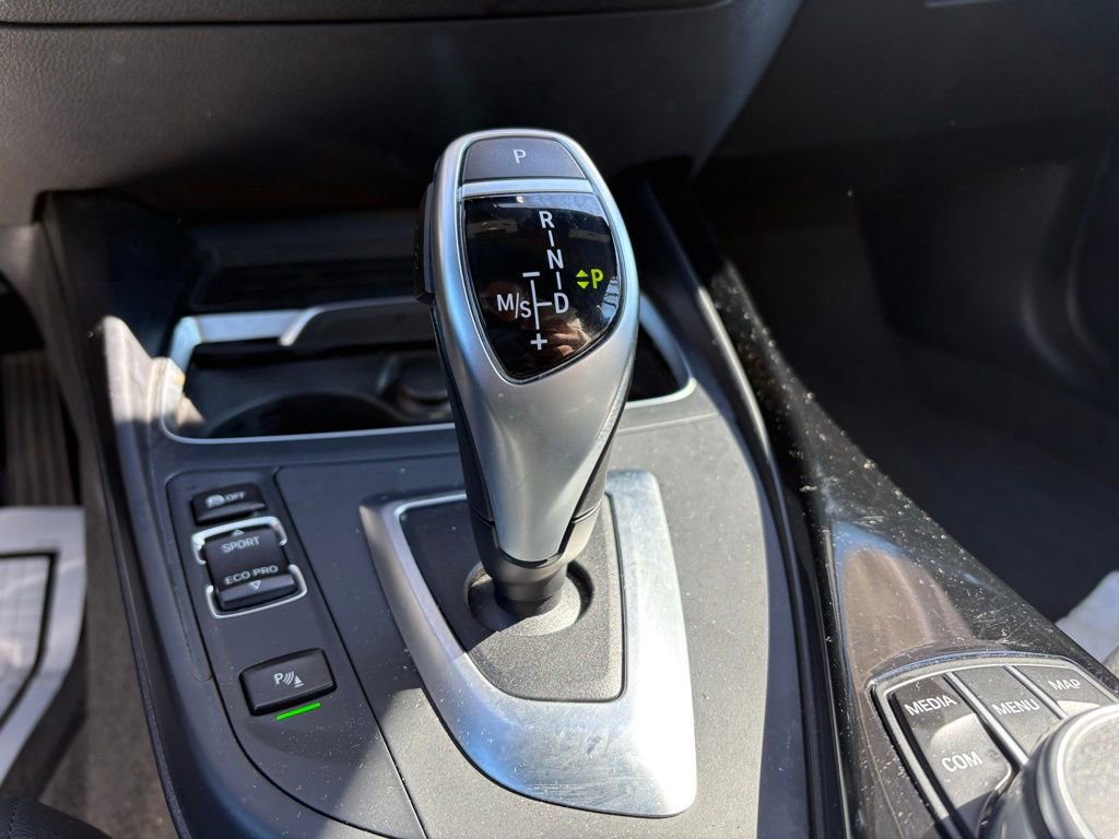 Used 2021 BMW 230i xDrive Convertible w/ Premium Package image 42