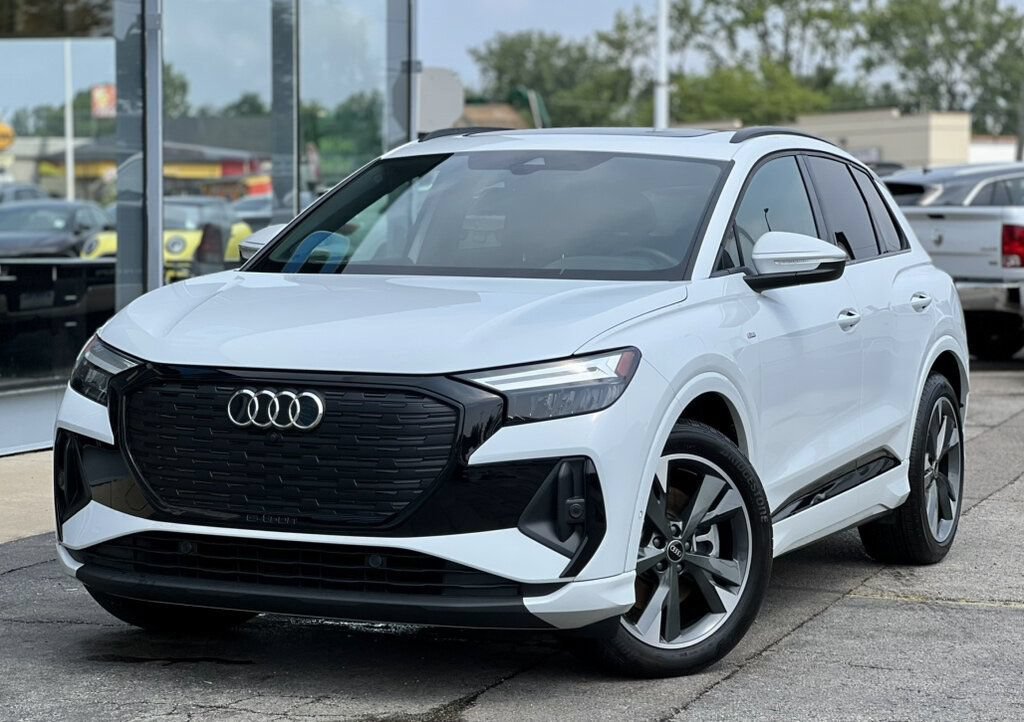Used 2024 Audi Q4 e-tron Premium Plus w/ Premium Plus AWD/4WD image 35