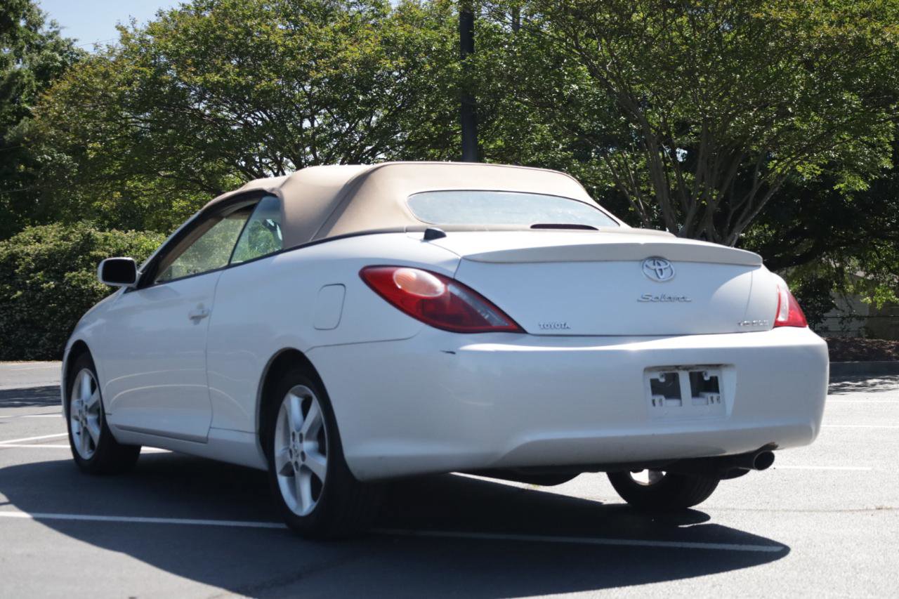 Used 2006 Toyota Solara SE FWD image 3