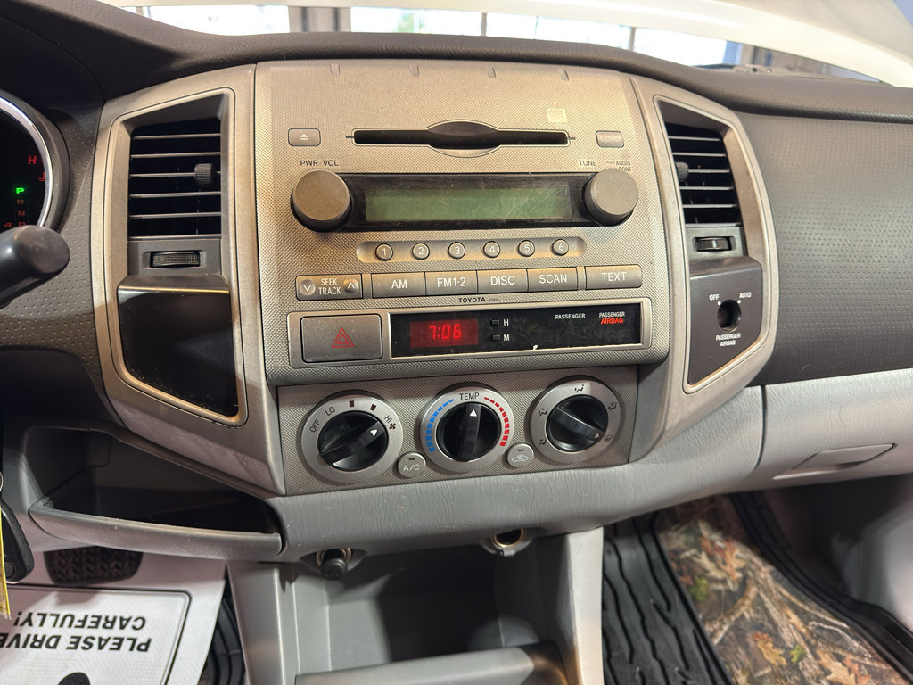 Used 2006 Toyota Tacoma PreRunner RWD image 17