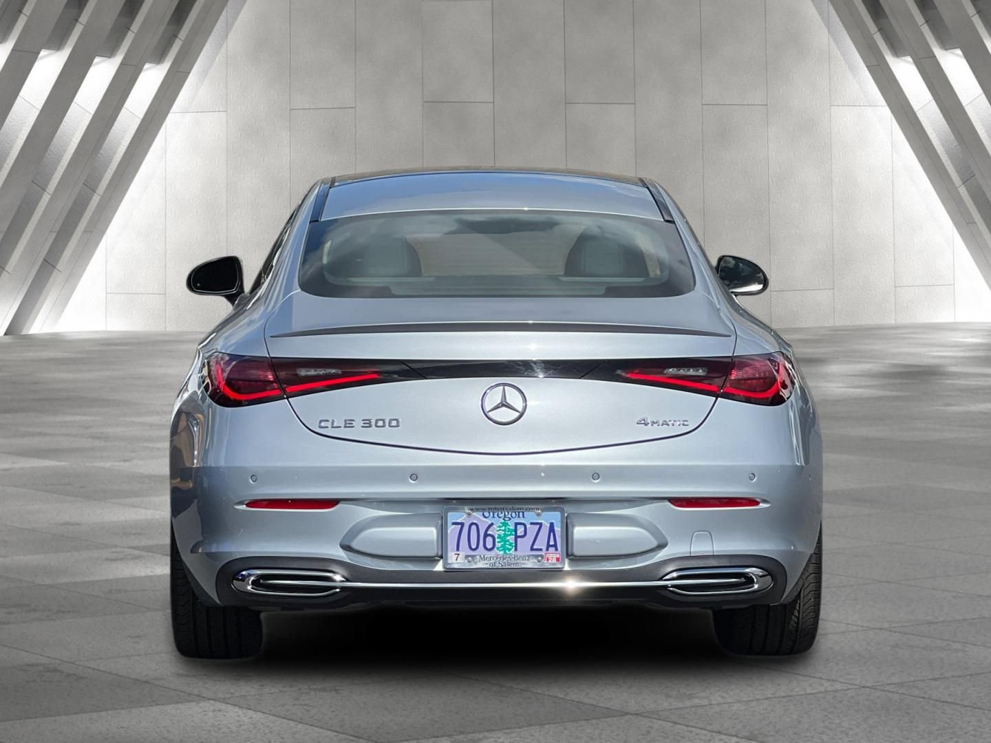 Used 2024 Mercedes-Benz CLE 300 4MATIC Coupe image 5