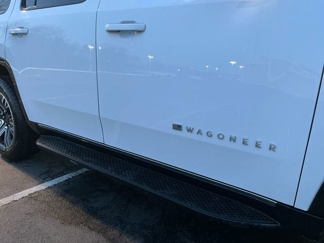 Used 2024 Jeep Wagoneer Series II AWD/4WD image 18