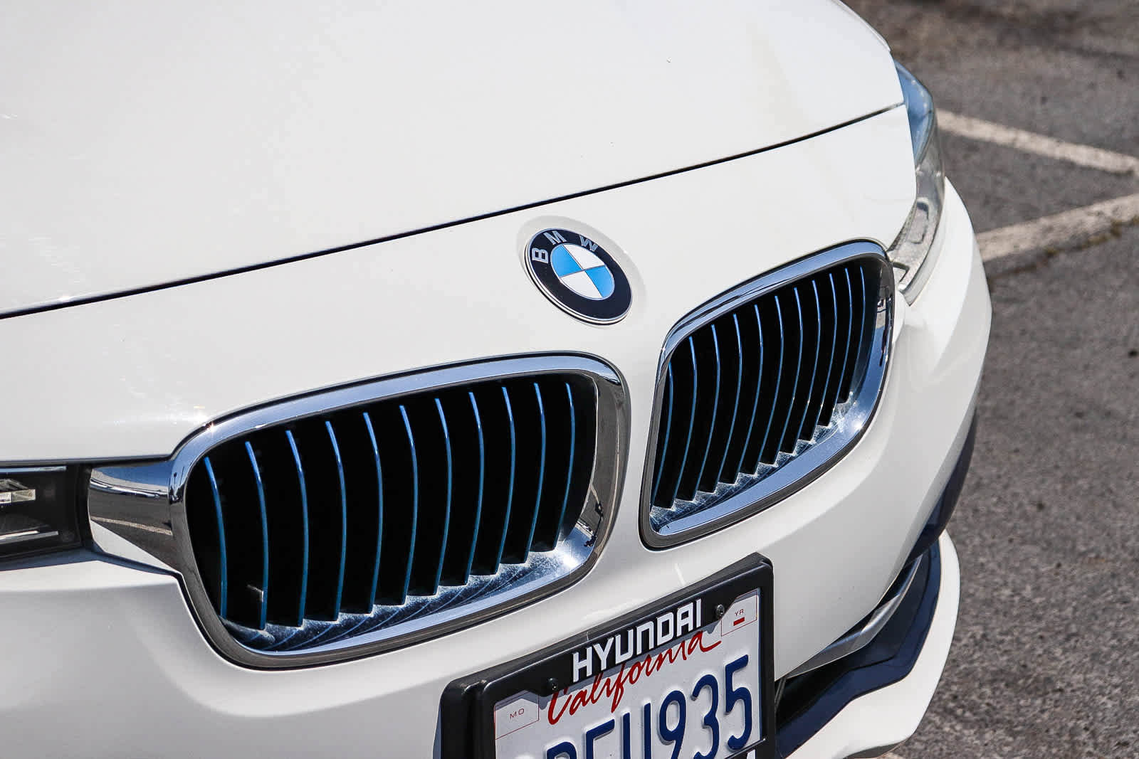 Used 2018 BMW 330e RWD image 5