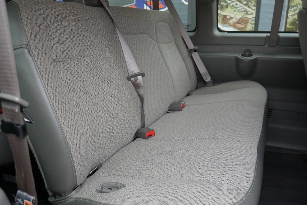 Used 2025 Chevrolet Express 3500 LS RWD image 11