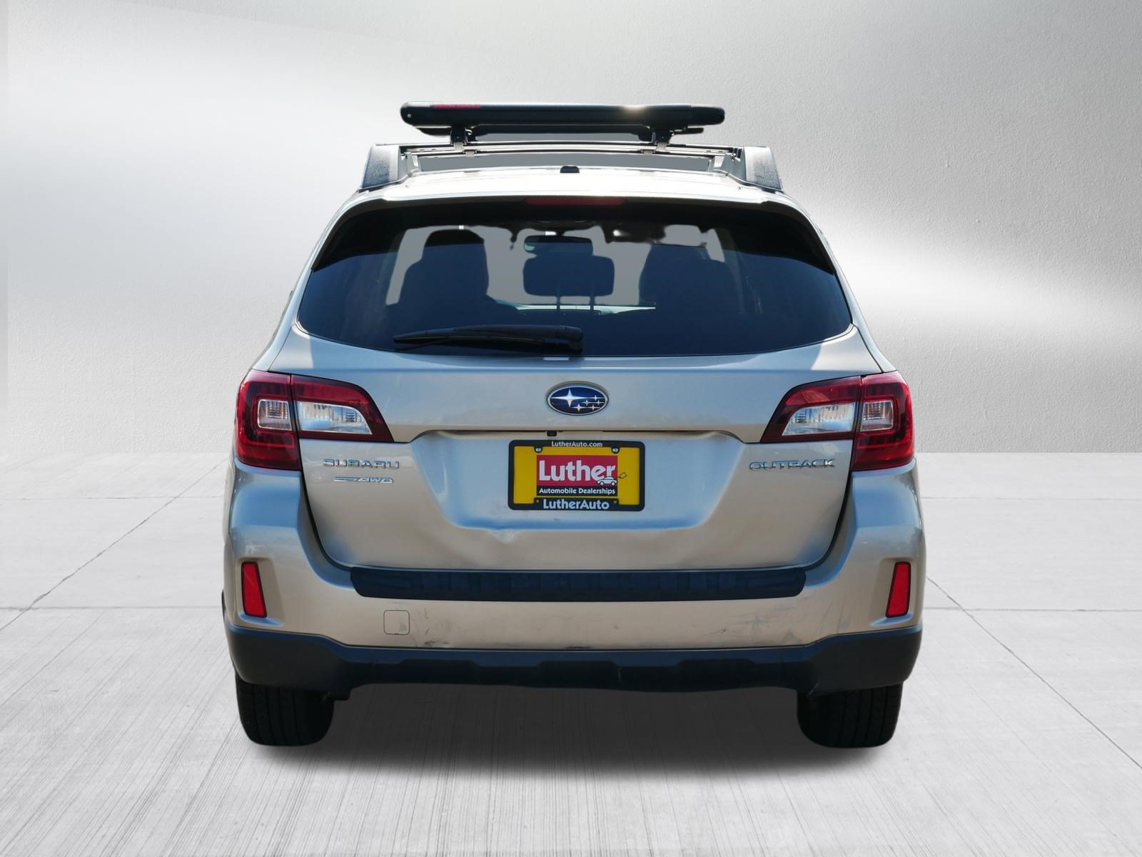 Used 2015 Subaru Outback 2.5i Premium AWD/4WD image 4