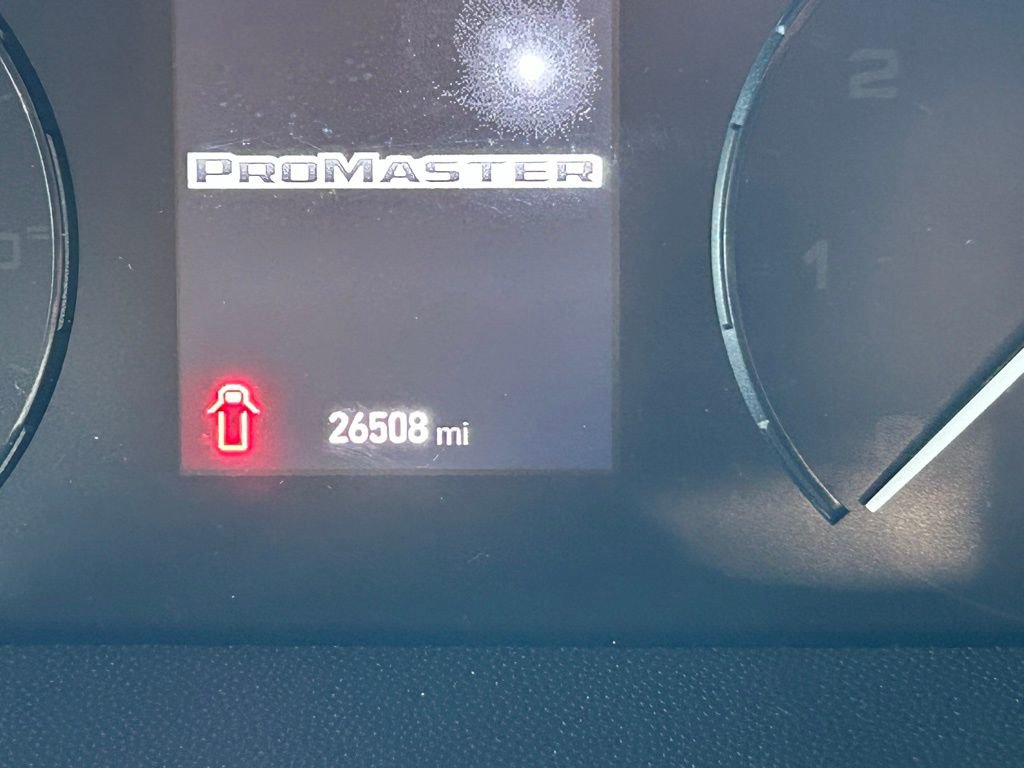 Used 2024 RAM ProMaster 2500 w/ Convenience Group image 22