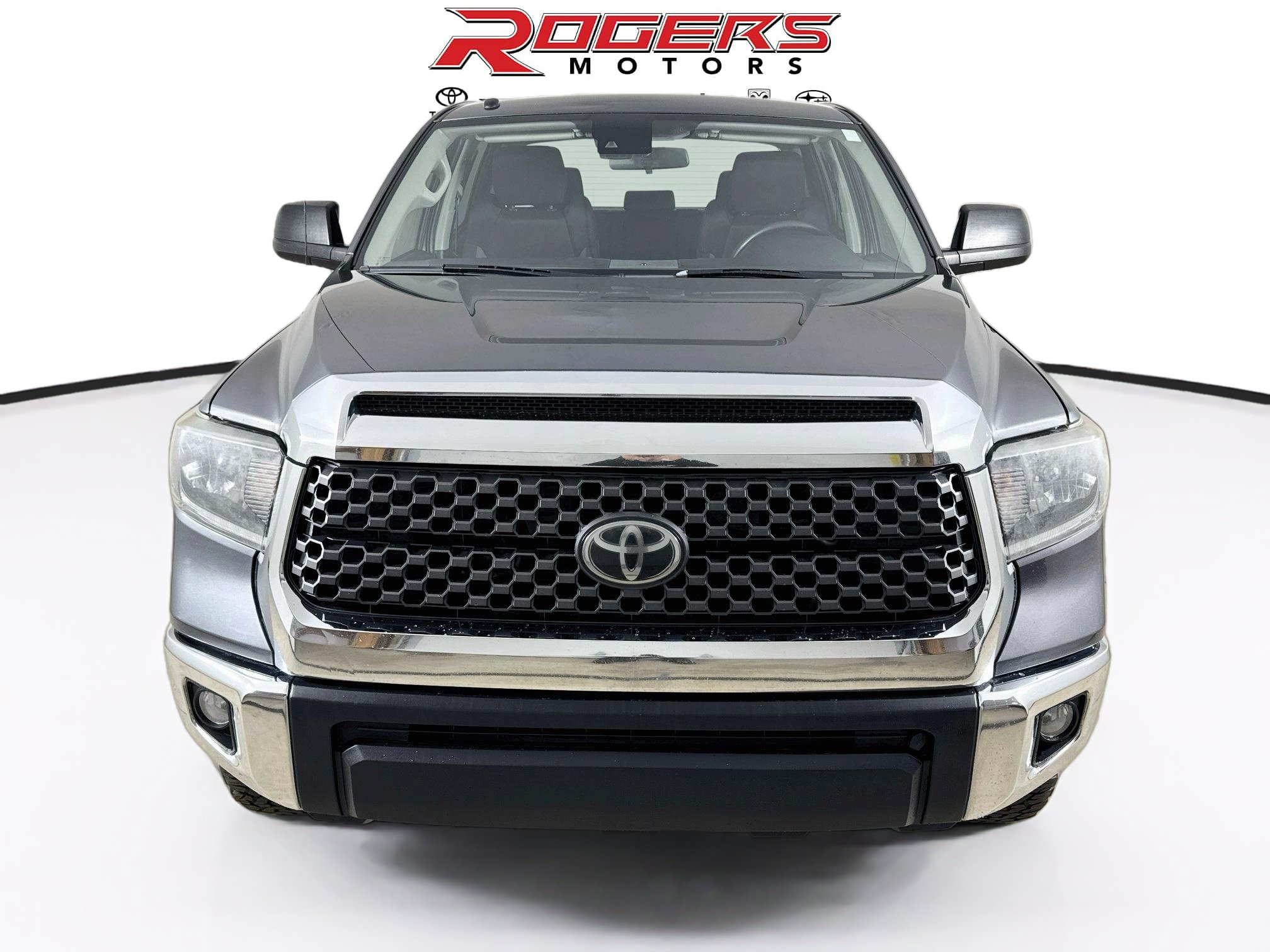Used 2018 Toyota Tundra SR5 AWD/4WD image 7