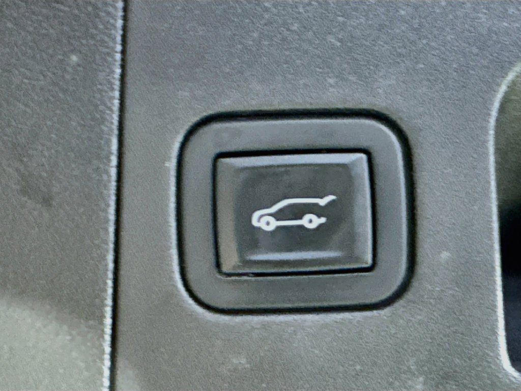 Used 2019 Cadillac XT5 Premium Luxury FWD image 33