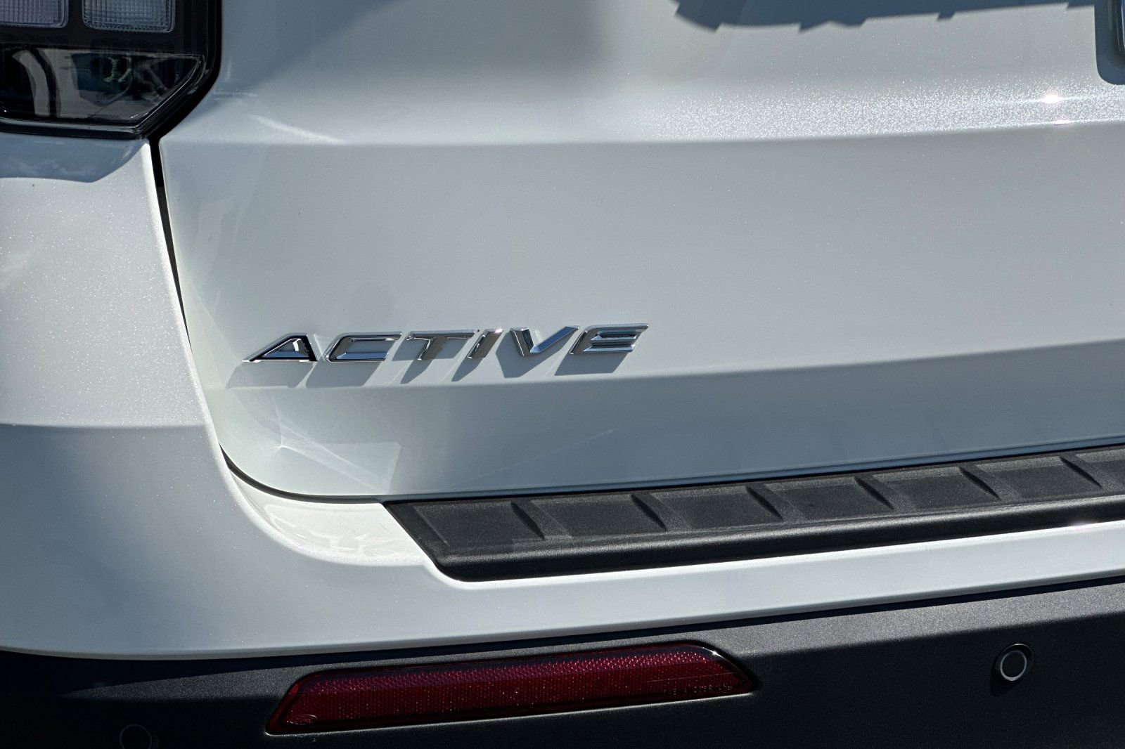 New 2026 Ford Explorer Active RWD image 27