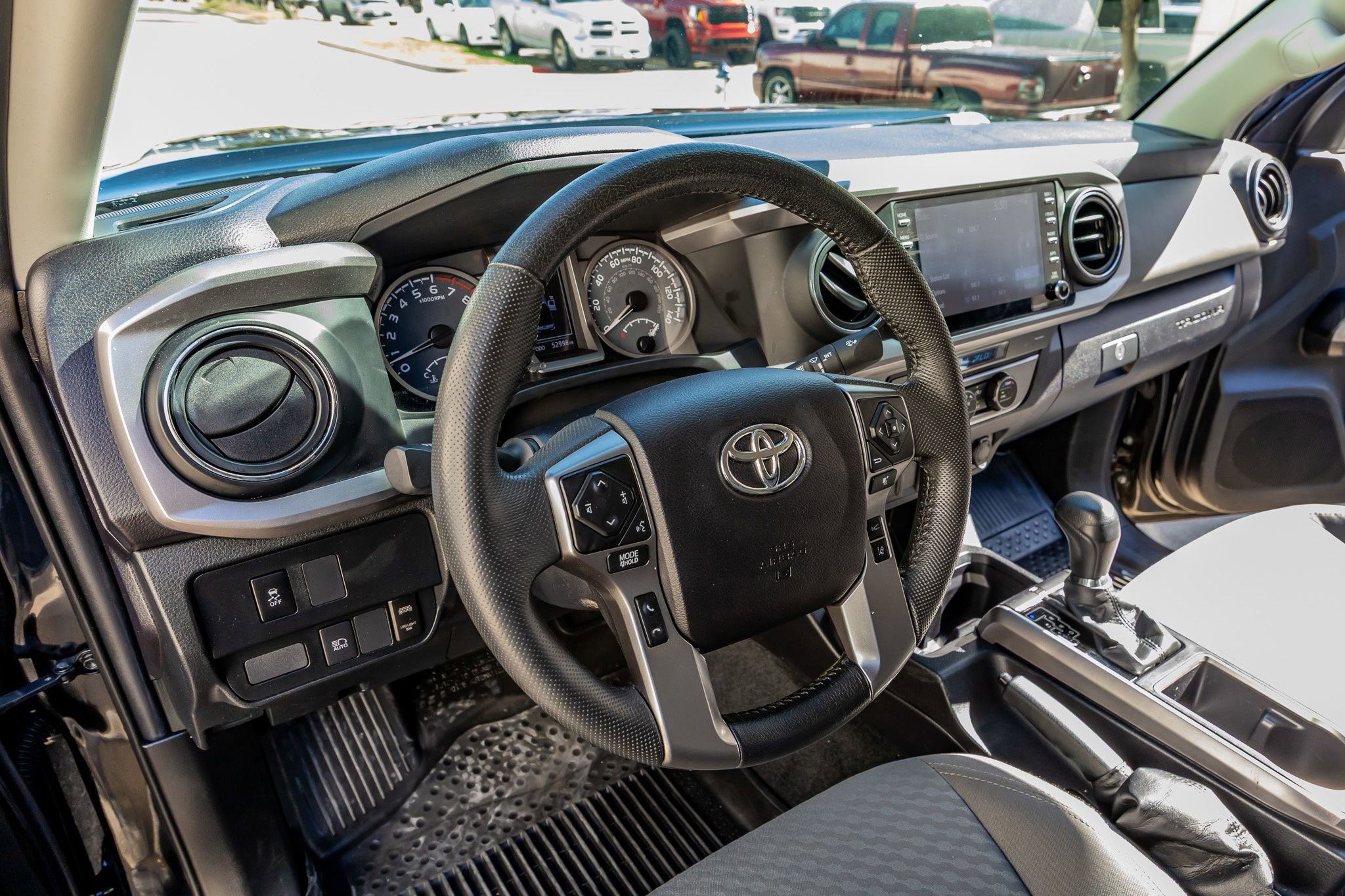 Used 2021 Toyota Tacoma SR5 image 15