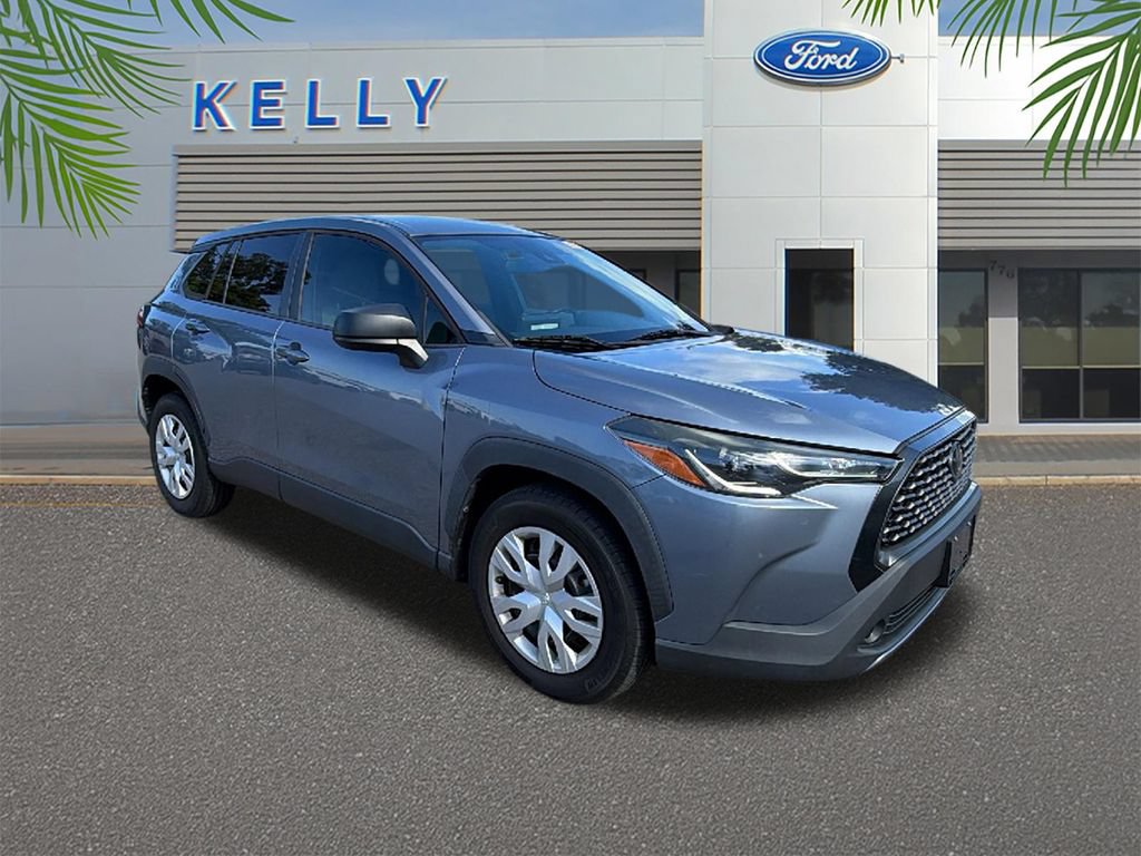 Used 2022 Toyota Corolla Cross L FWD image 7