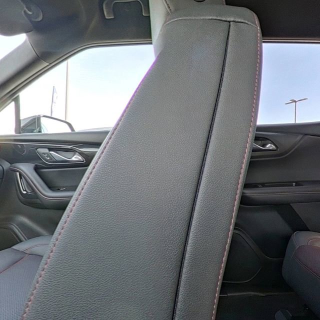 Used 2025 Chevrolet Blazer RS image 27