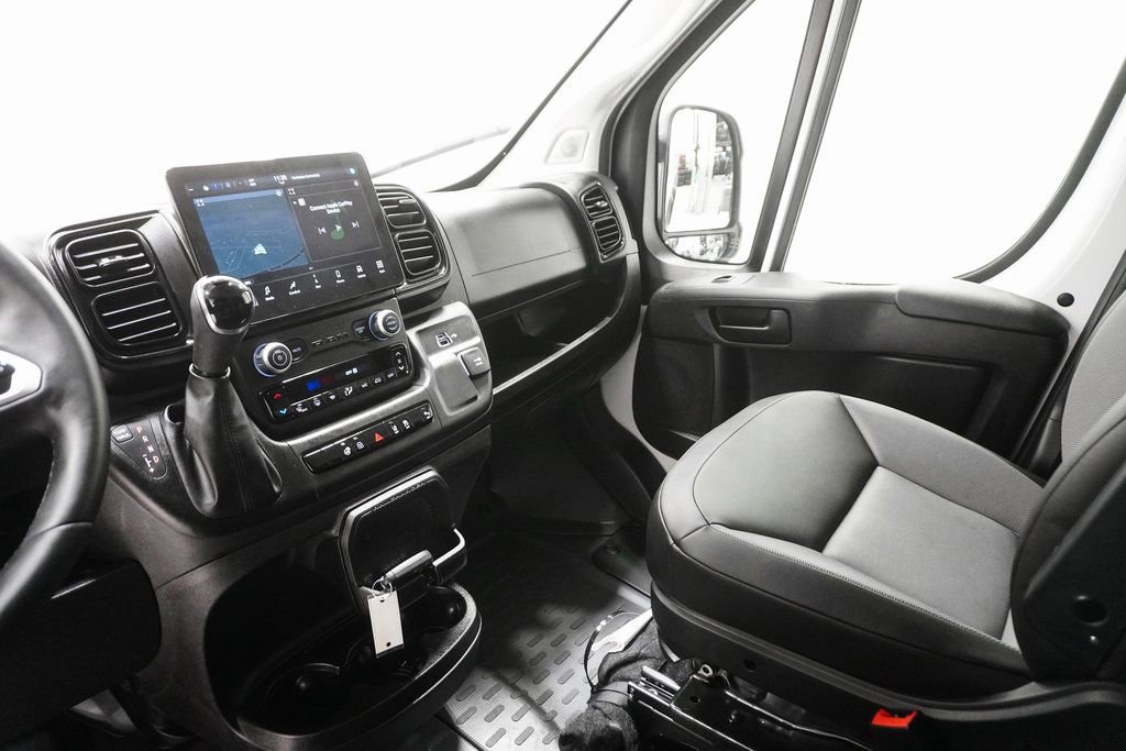 Used 2024 RAM ProMaster 3500 w/ Premium Convenience Group image 19