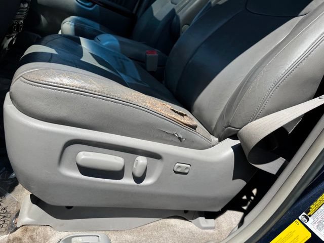 Used 2005 Toyota Sienna XLE Limited w/ XLE Limited Pkg 2 FWD image 5