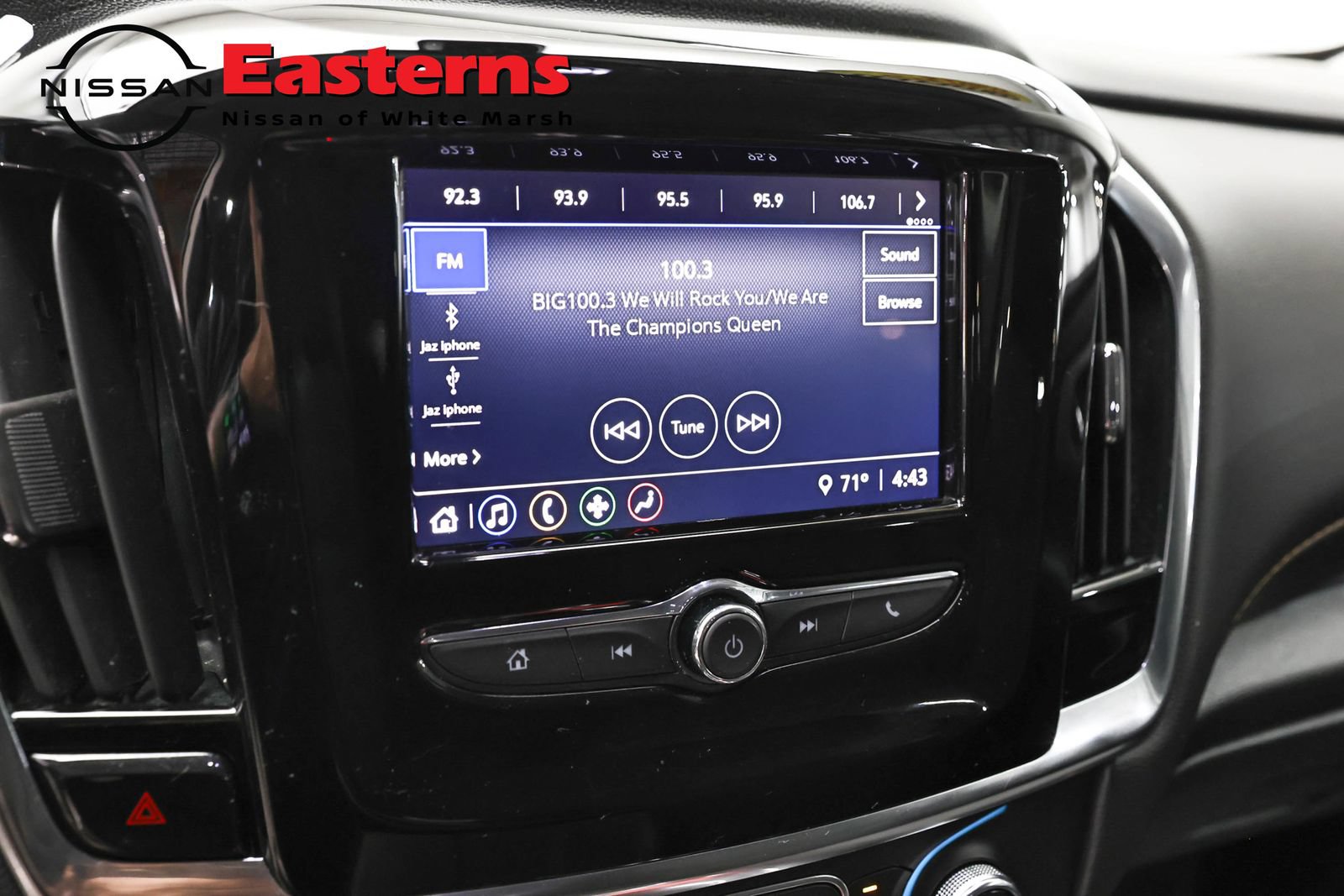 Used 2020 Chevrolet Traverse LS AWD/4WD image 18
