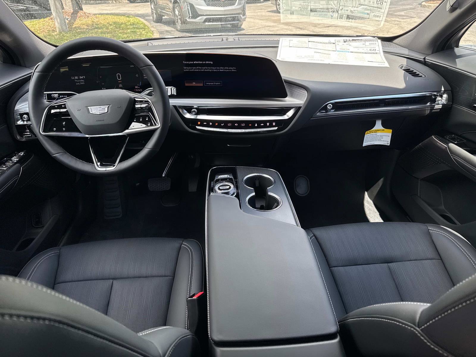 New 2025 Cadillac Lyriq Luxury image 14