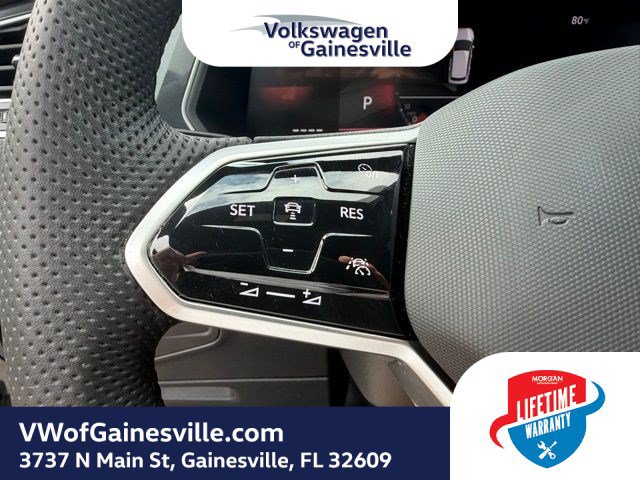 Certified 2024 Volkswagen Tiguan SE R-Line AWD/4WD image 23