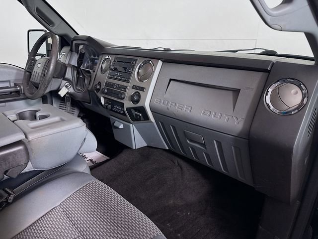 Used 2015 Ford F350 XLT w/ XLT Premium Package AWD/4WD image 28