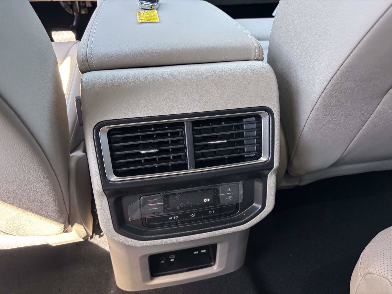 New 2026 Volkswagen Atlas SE AWD/4WD image 31
