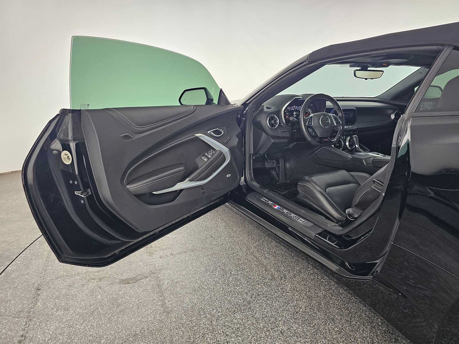 Used 2022 Chevrolet Camaro SS RWD image 17