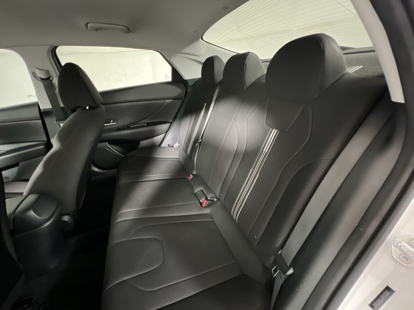 Used 2023 Hyundai Elantra SEL FWD image 23
