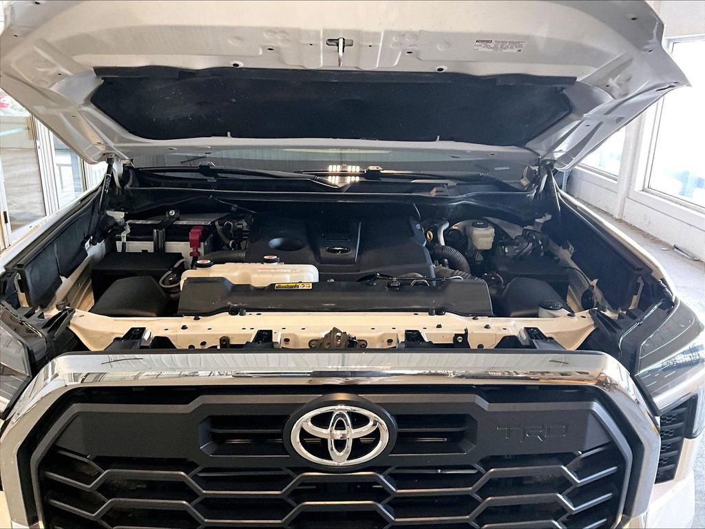 Used 2022 Toyota Tundra SR5 w/ TRD Off-Road Package image 28