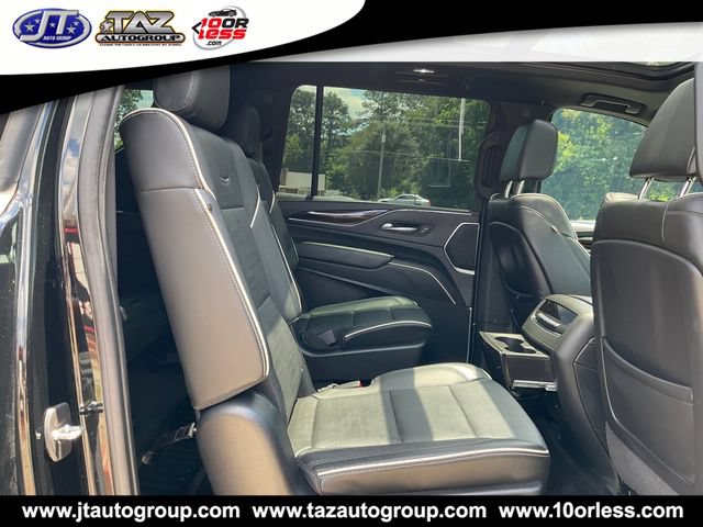 Used 2022 Cadillac Escalade ESV Premium Luxury AWD/4WD image 14