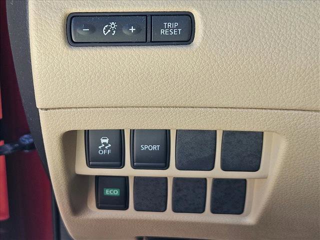 Used 2015 Nissan Rogue SV image 13