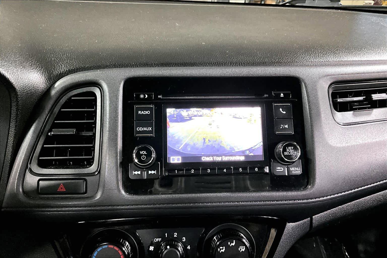 Used 2016 Honda HR-V LX image 27