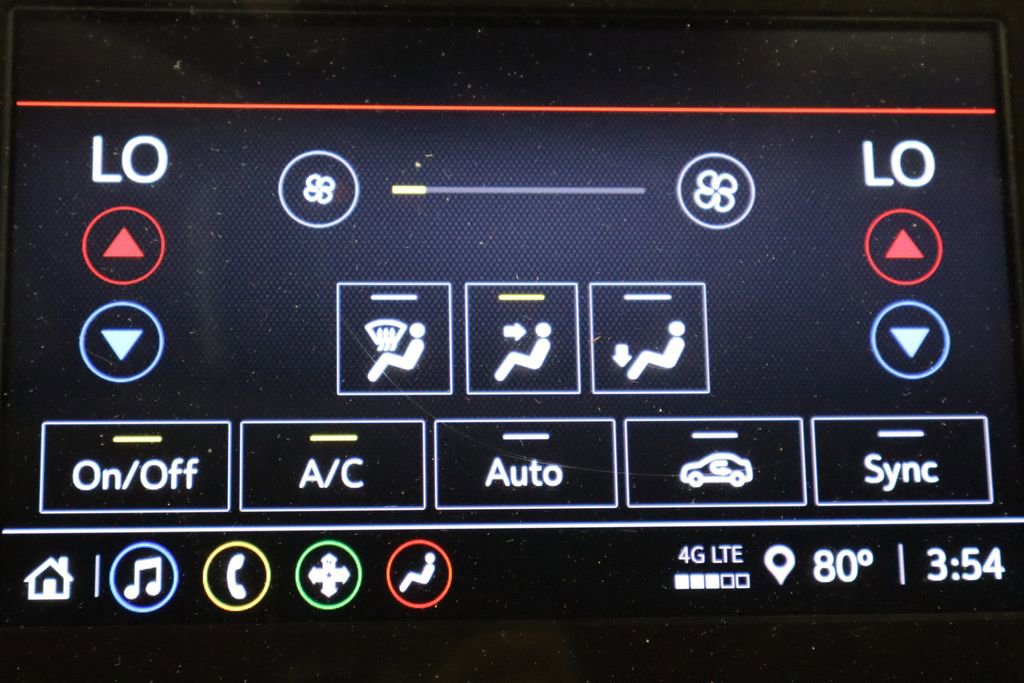 Used 2023 Chevrolet Malibu LT image 37