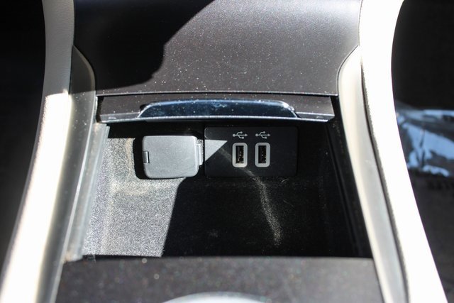 Used 2017 Lincoln MKC Reserve w/ Lincoln MKC Climate Package image 20