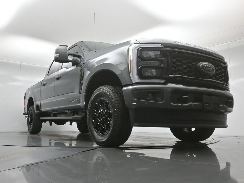 New 2026 Ford F250 Lariat w/ Black Appearance Package AWD/4WD image 44