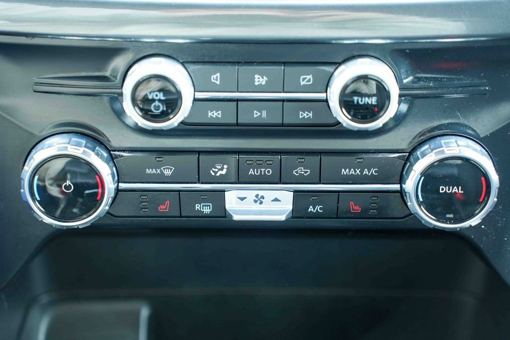 Used 2023 Ford F150 XLT w/ Equipment Group 302A High AWD/4WD image 32