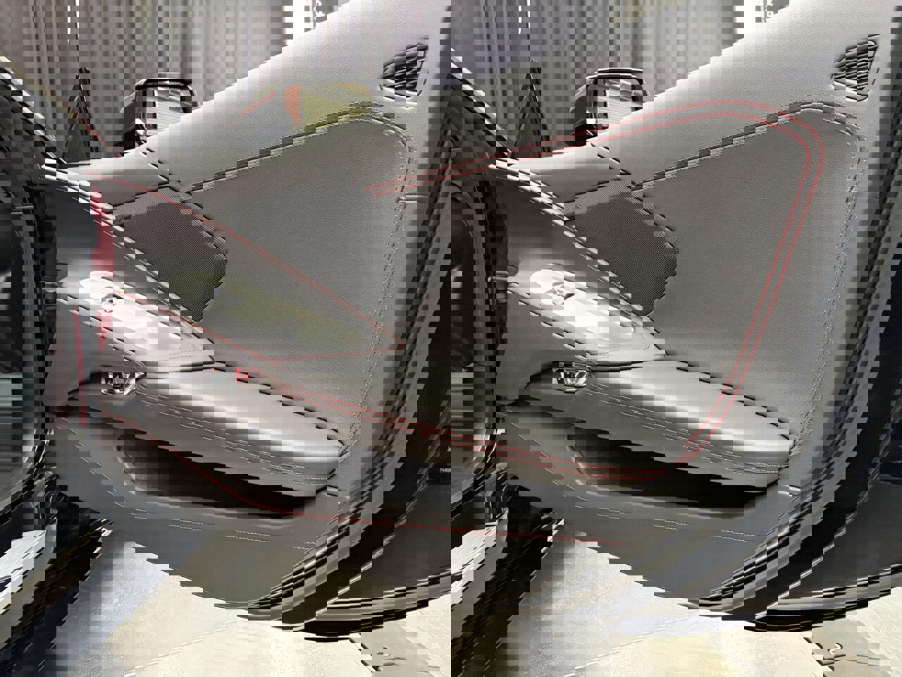 Used 2021 Chevrolet Corvette w/ Z51 Performance Package w/ Z51 Performance Package image 28