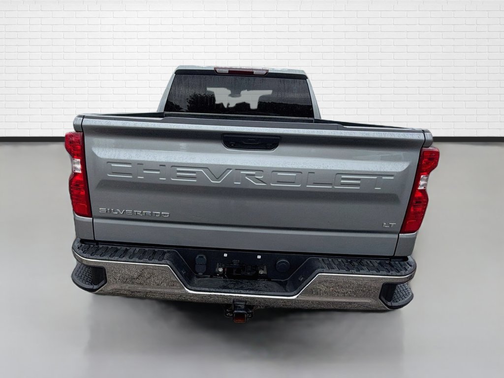 Used 2023 Chevrolet Silverado 1500 LT AWD/4WD image 7