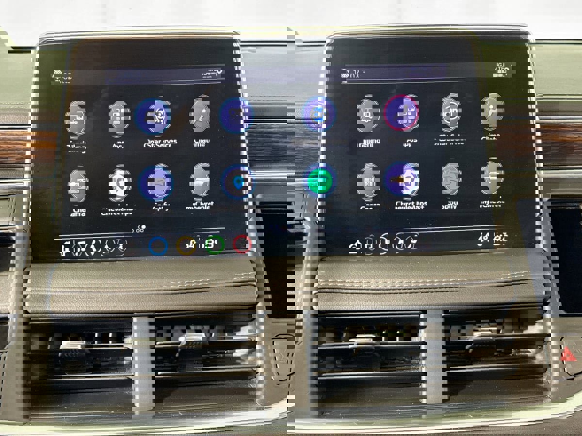 Used 2021 Chevrolet Tahoe High Country image 14