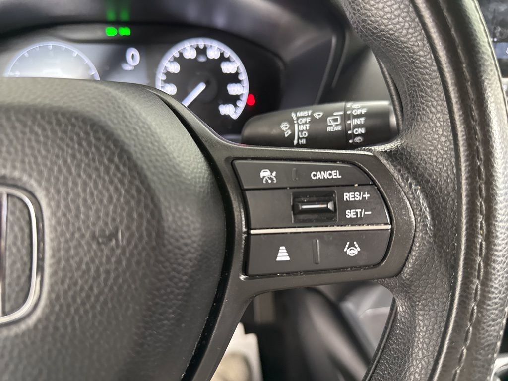 Used 2025 Honda HR-V LX image 29