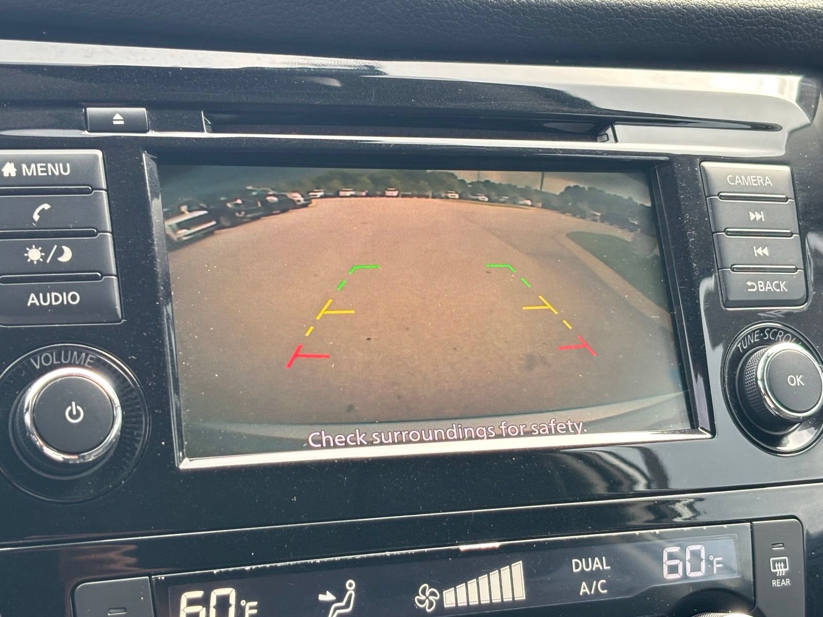 Used 2020 Nissan Rogue SV FWD image 21