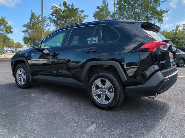 Used 2023 Toyota RAV4 XLE image 6