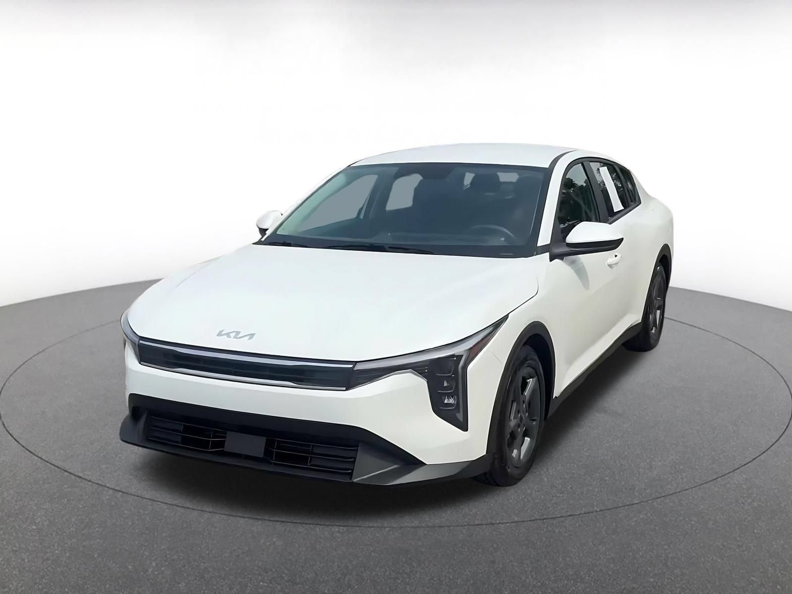 Used 2026 Kia K4 FWD image 6